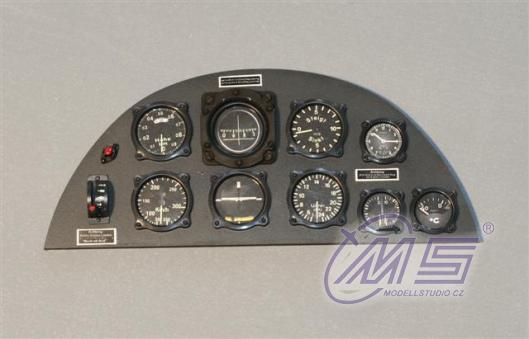 B� 131 Jungmann / zadn�